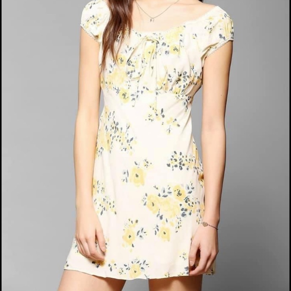 Kimchi Blue Yellow Floral Dress